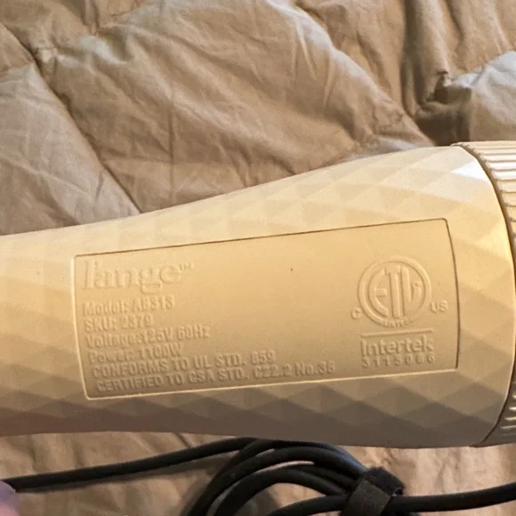 L’ange Le Volume Brush Dryer in Shadow - Picture 7 of 7